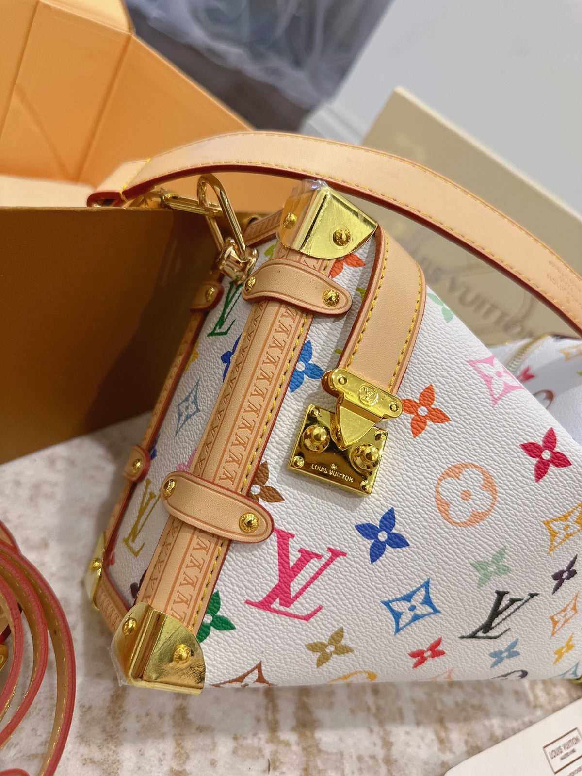 LV x TM Side Trunk MM