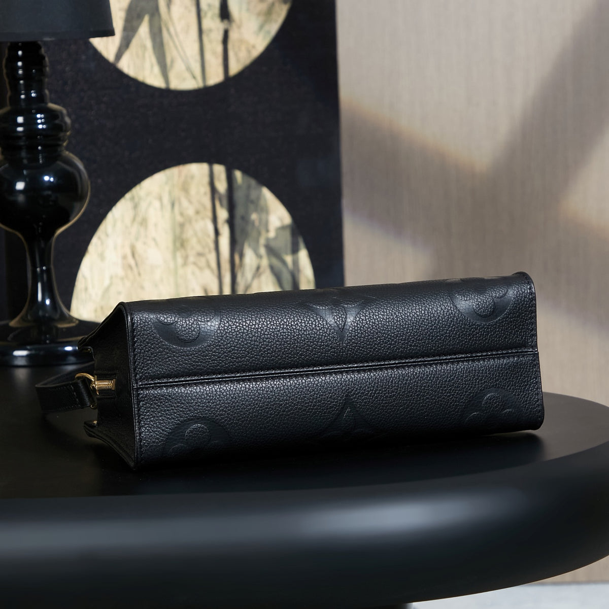 LV OnTheGo East West