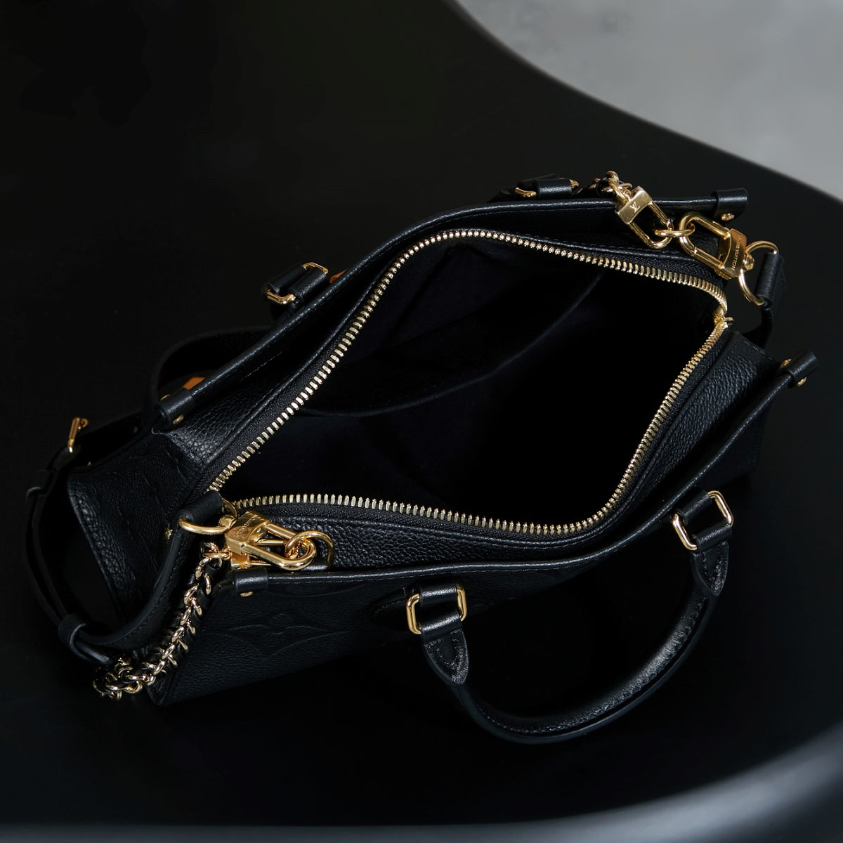 LV OnTheGo East West