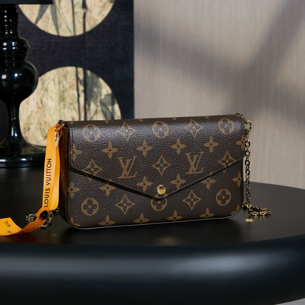 LV Pochette Félicie