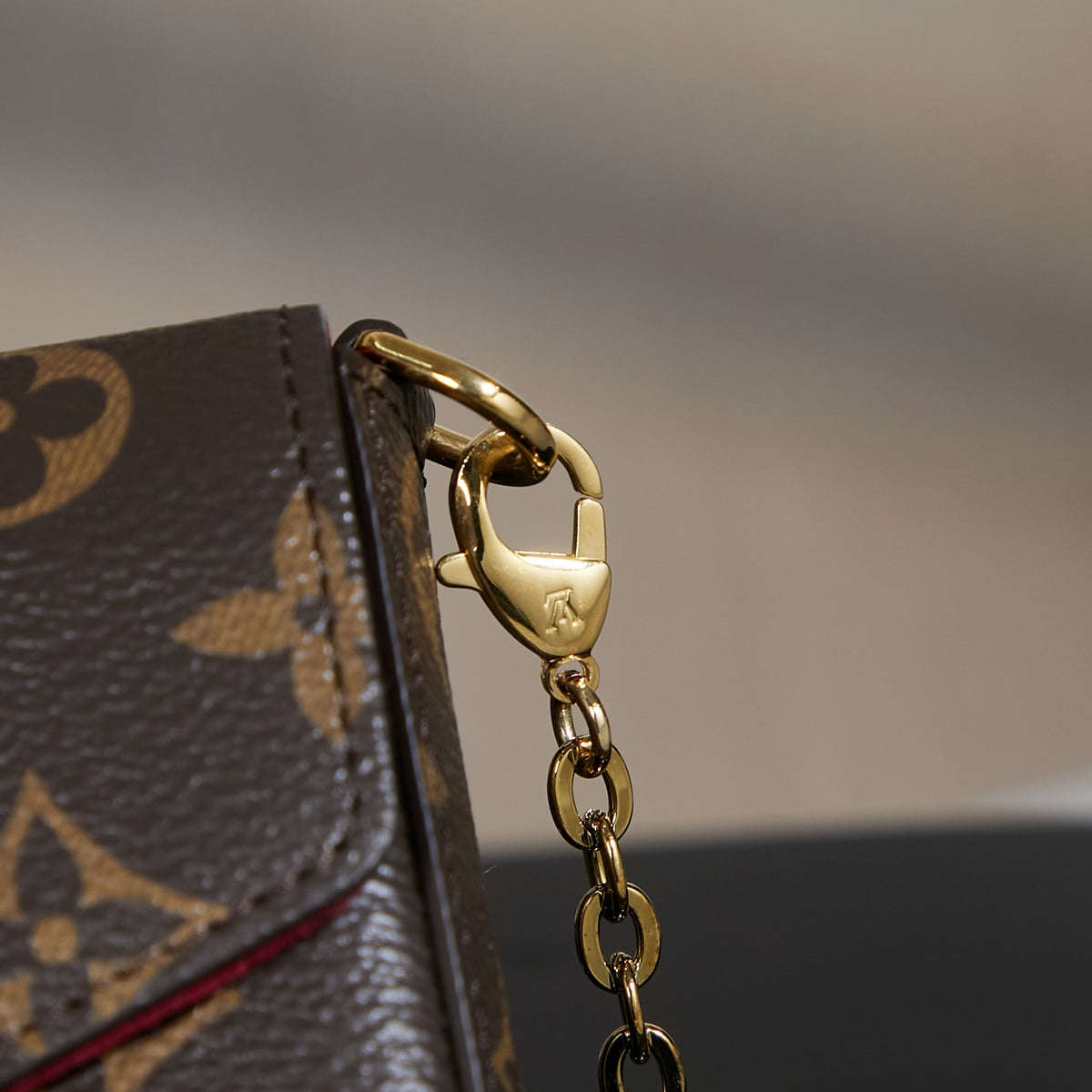 LV Pochette Félicie