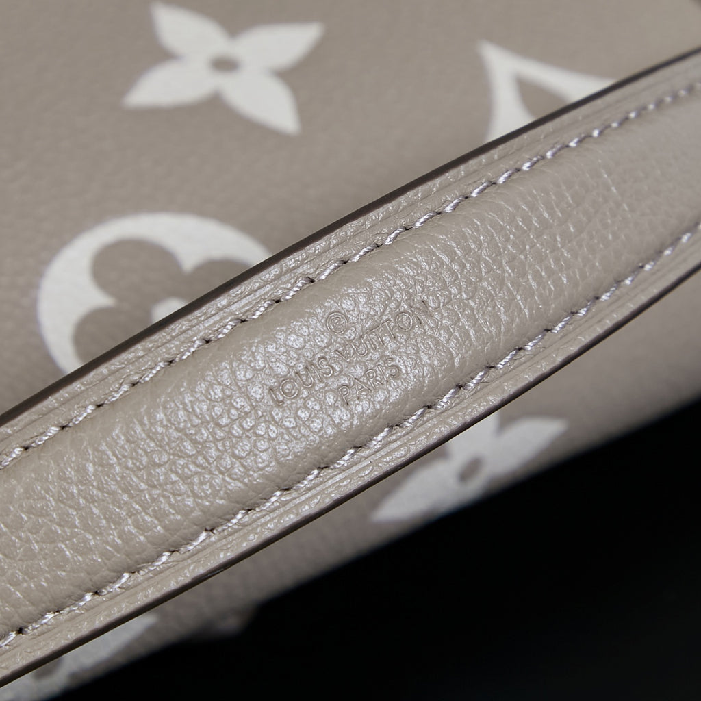 LV Nano Diane