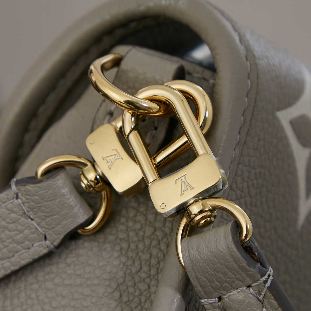 LV Nano Diane