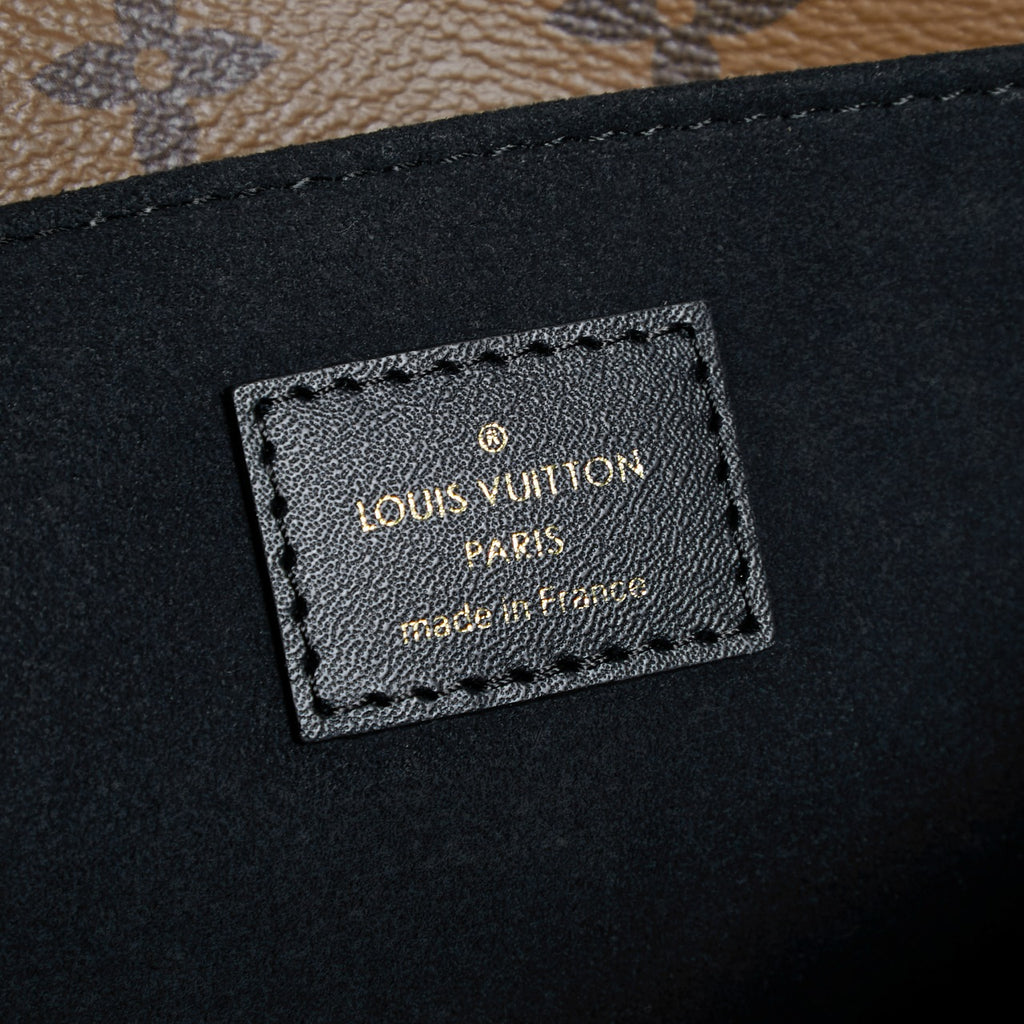 LV Pochette Métis East West