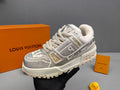 LV Trainer Maxi