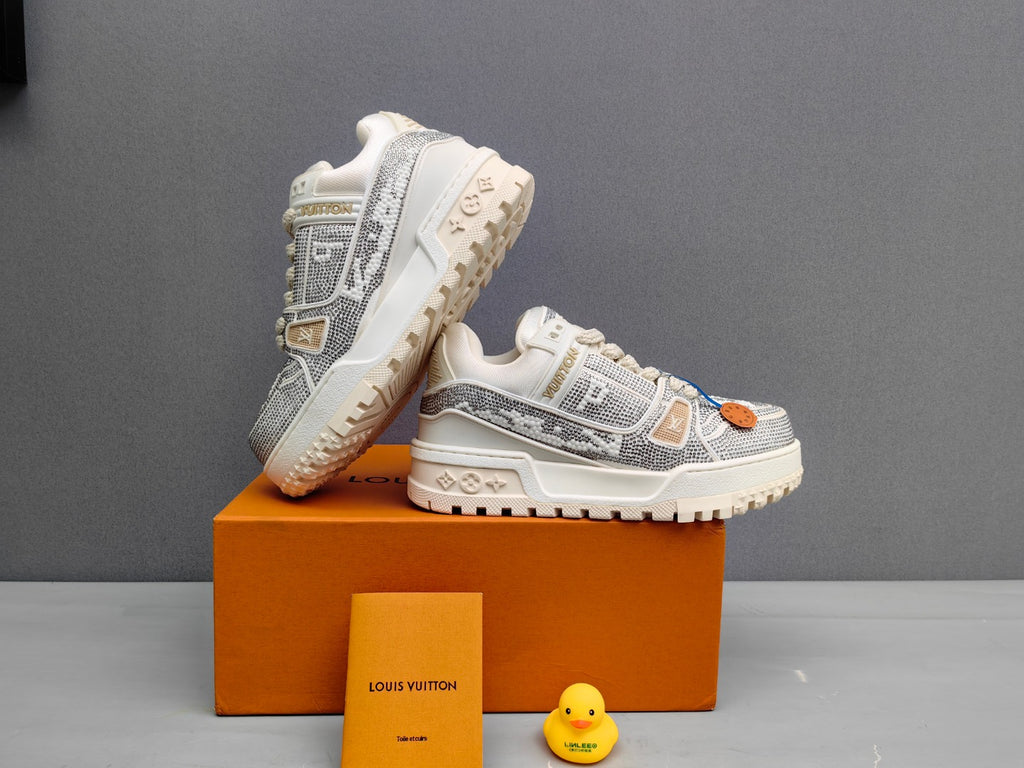 LV Trainer Maxi