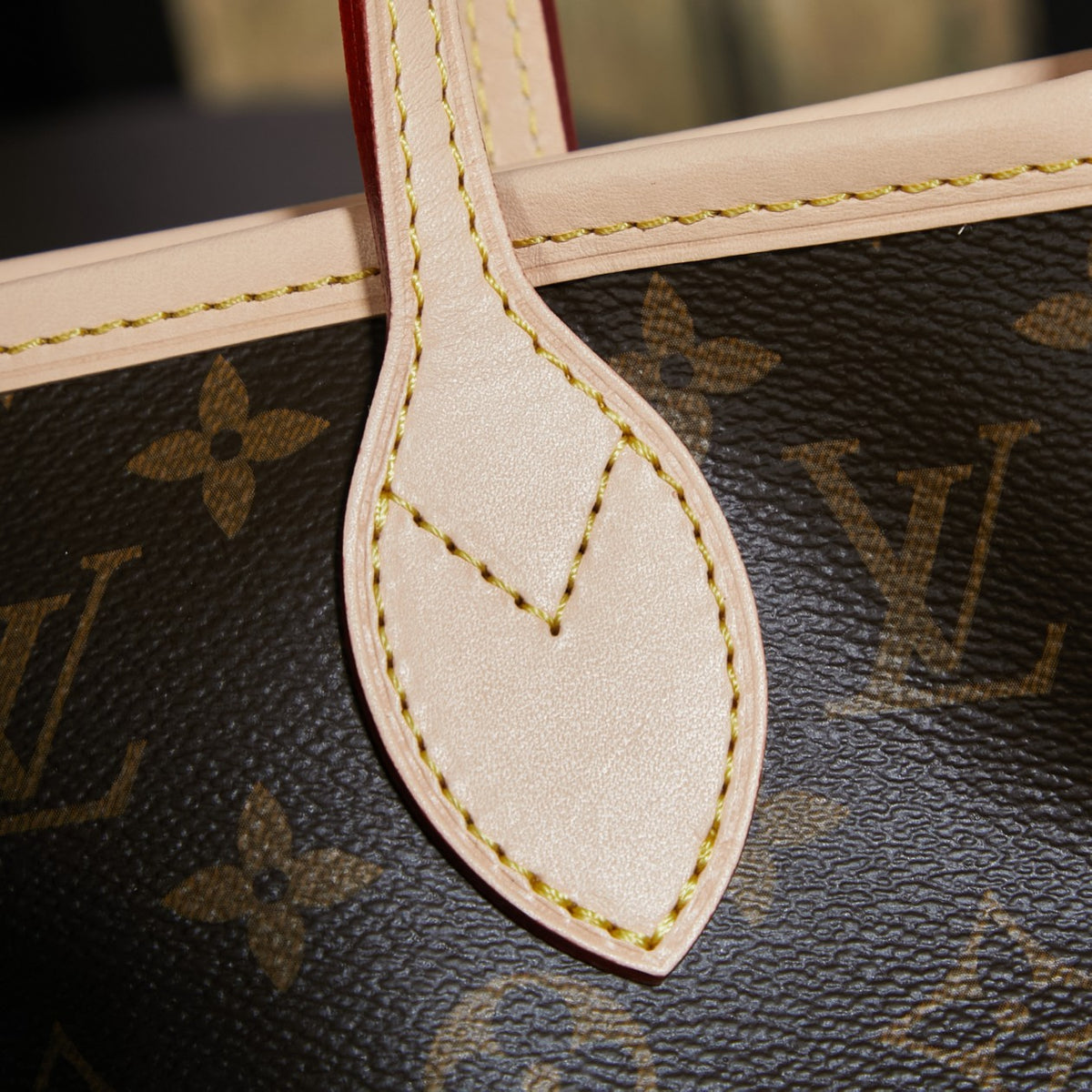 LV Neverfull BB