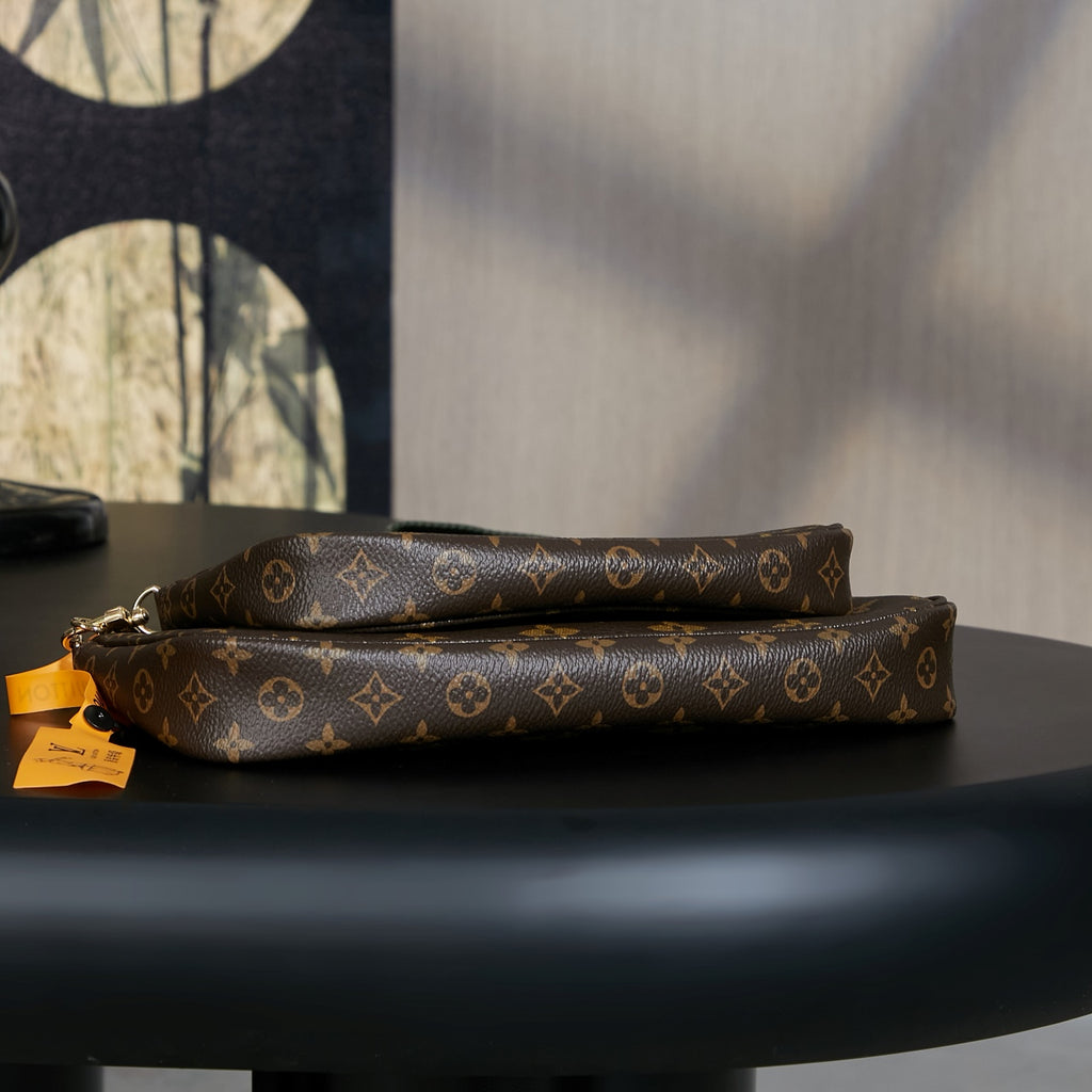 LV Multi Pochette Accessories