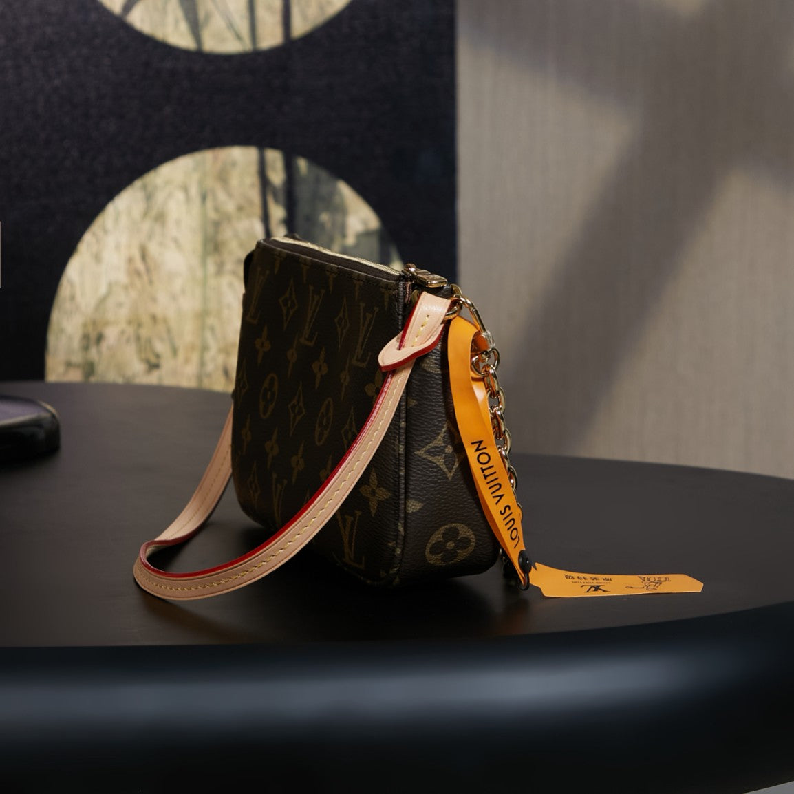 LV Pochette Accessoires