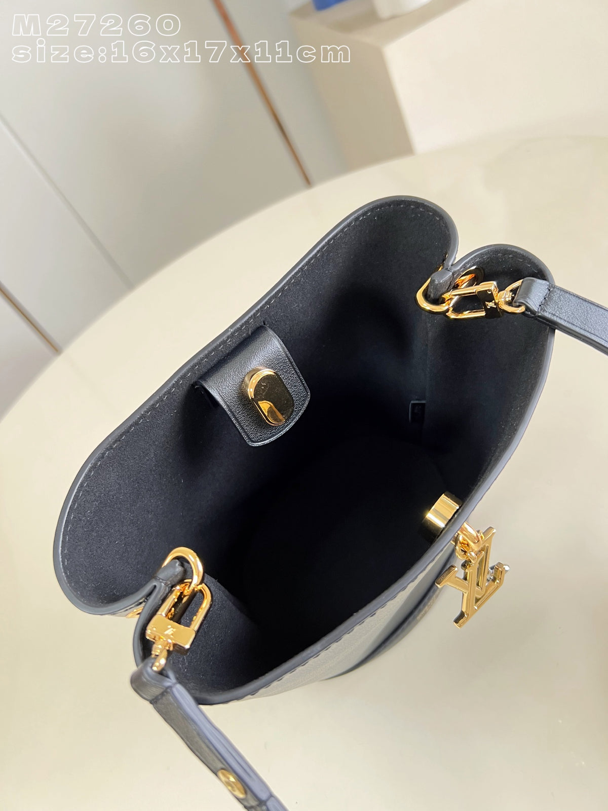 LV Bloom Mini Hobo（M27260）