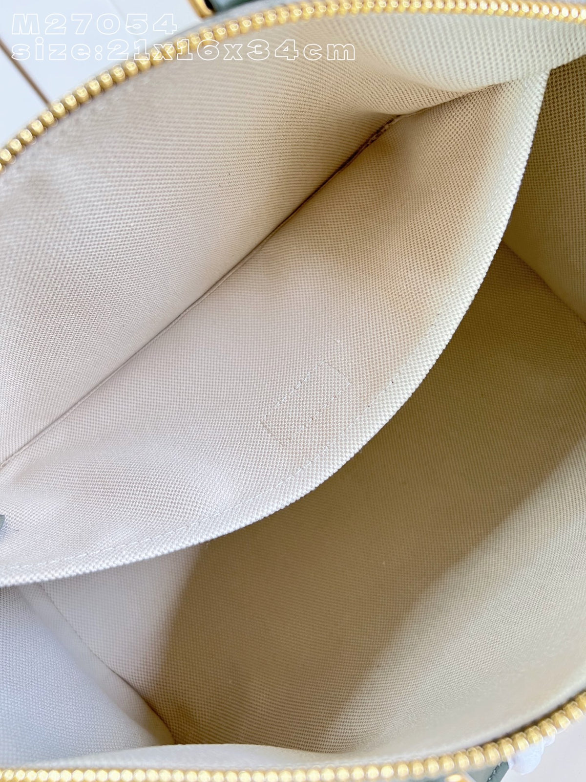 LV Keepall Bandoulière 35