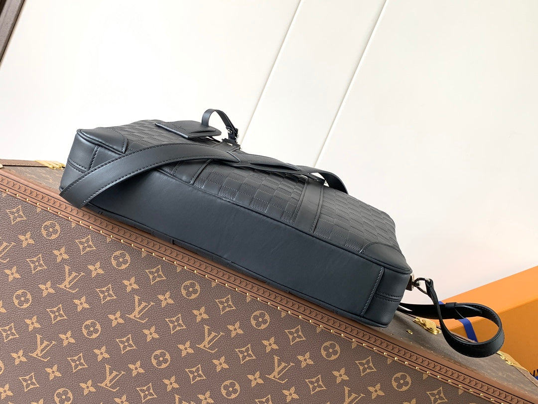 LV Porte-Documents Voyage PM
