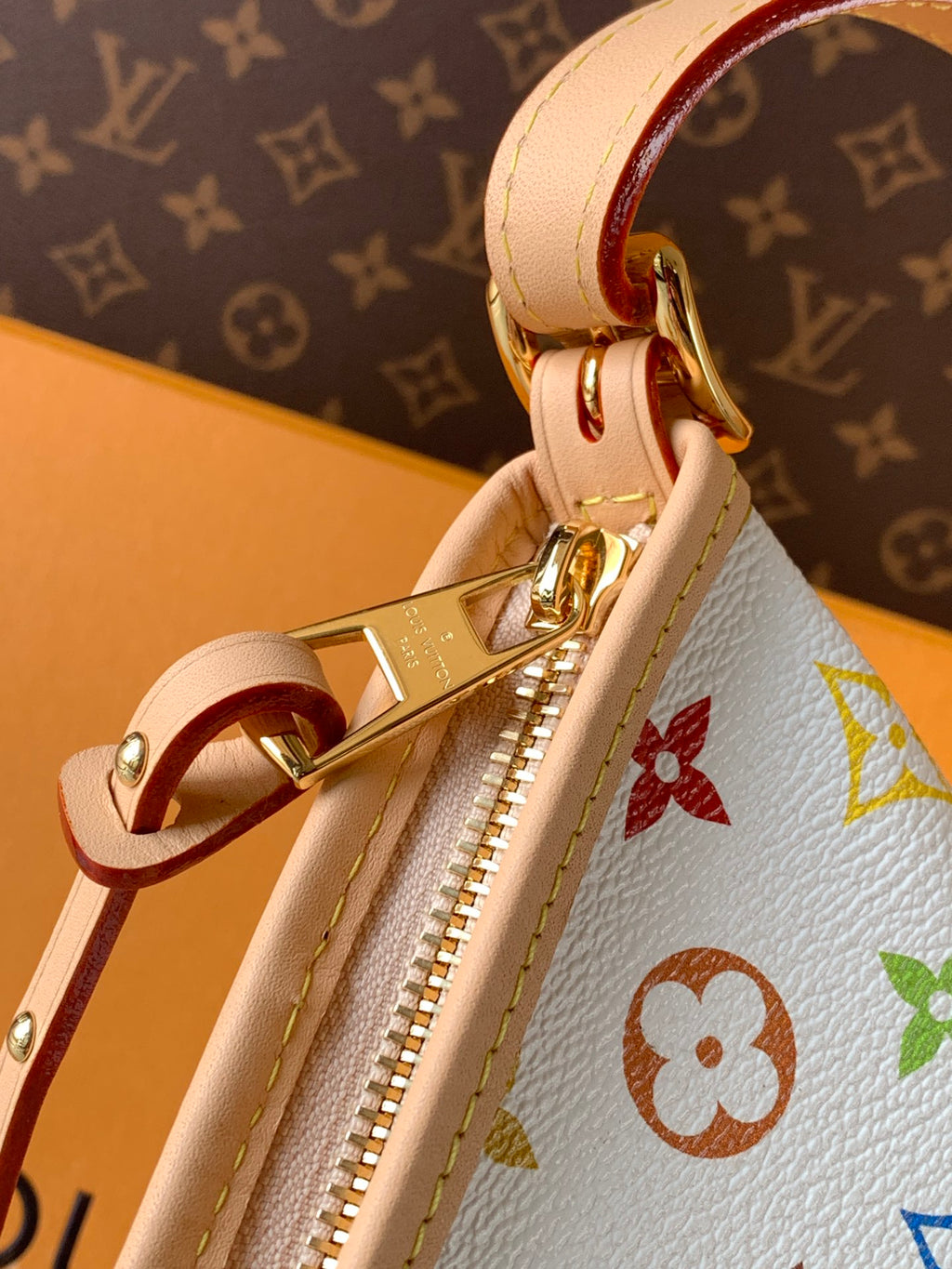 LV x TM CarryAll East West