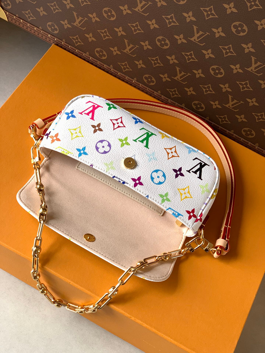 LV x TM Wallet On Chain Ivy