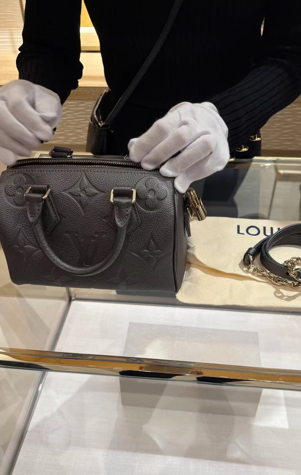 LV Speedy Bandoulière 20 Monogram Empreinte