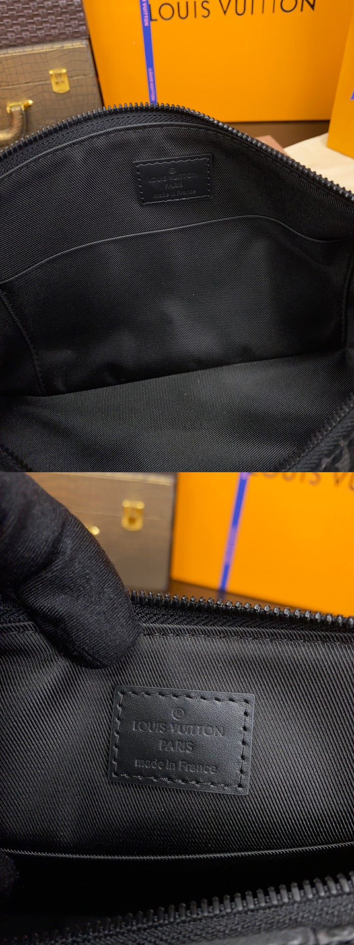 LV Pochette Accessoire