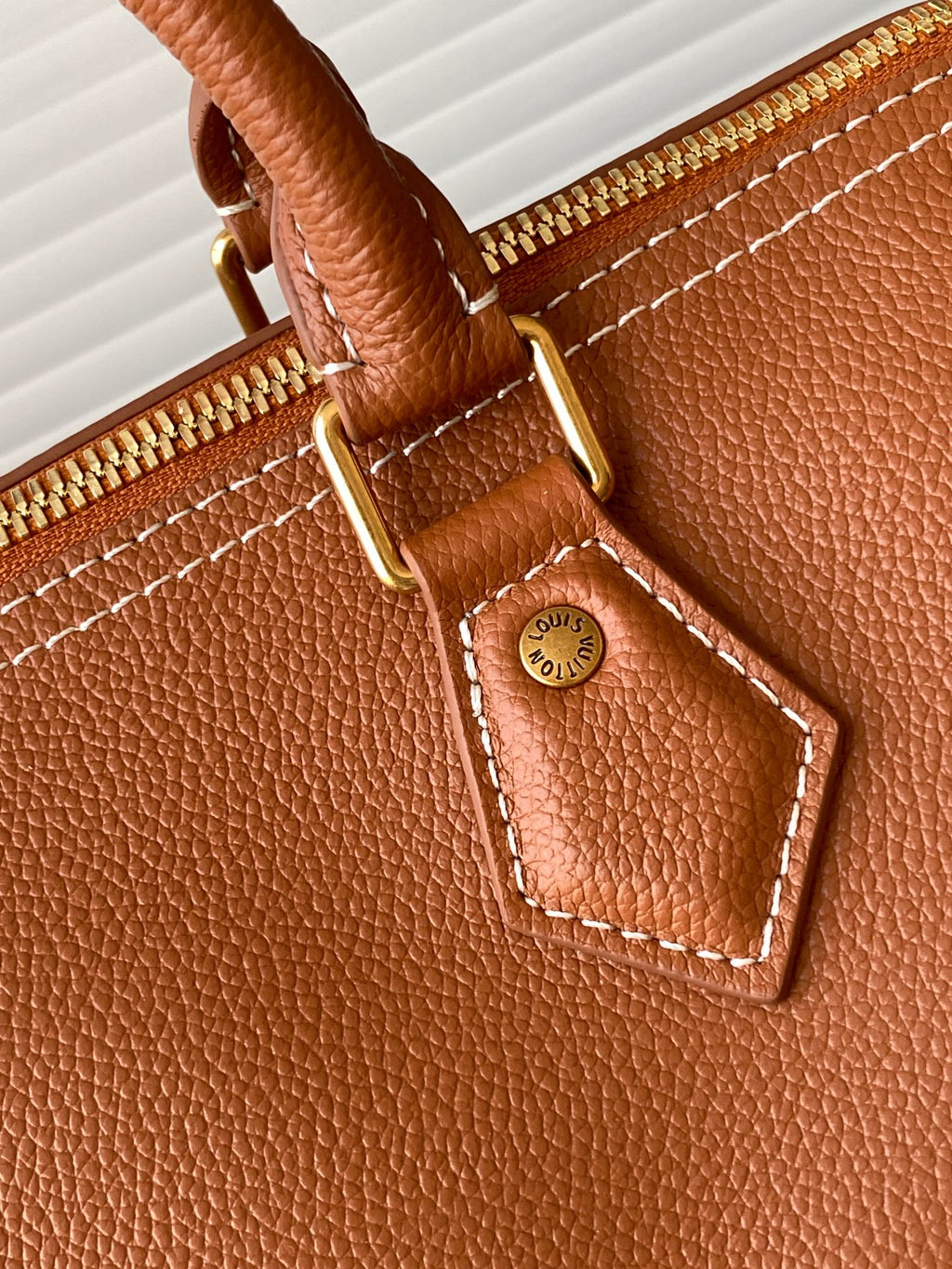LV Speedy Soft 30 Low Key
