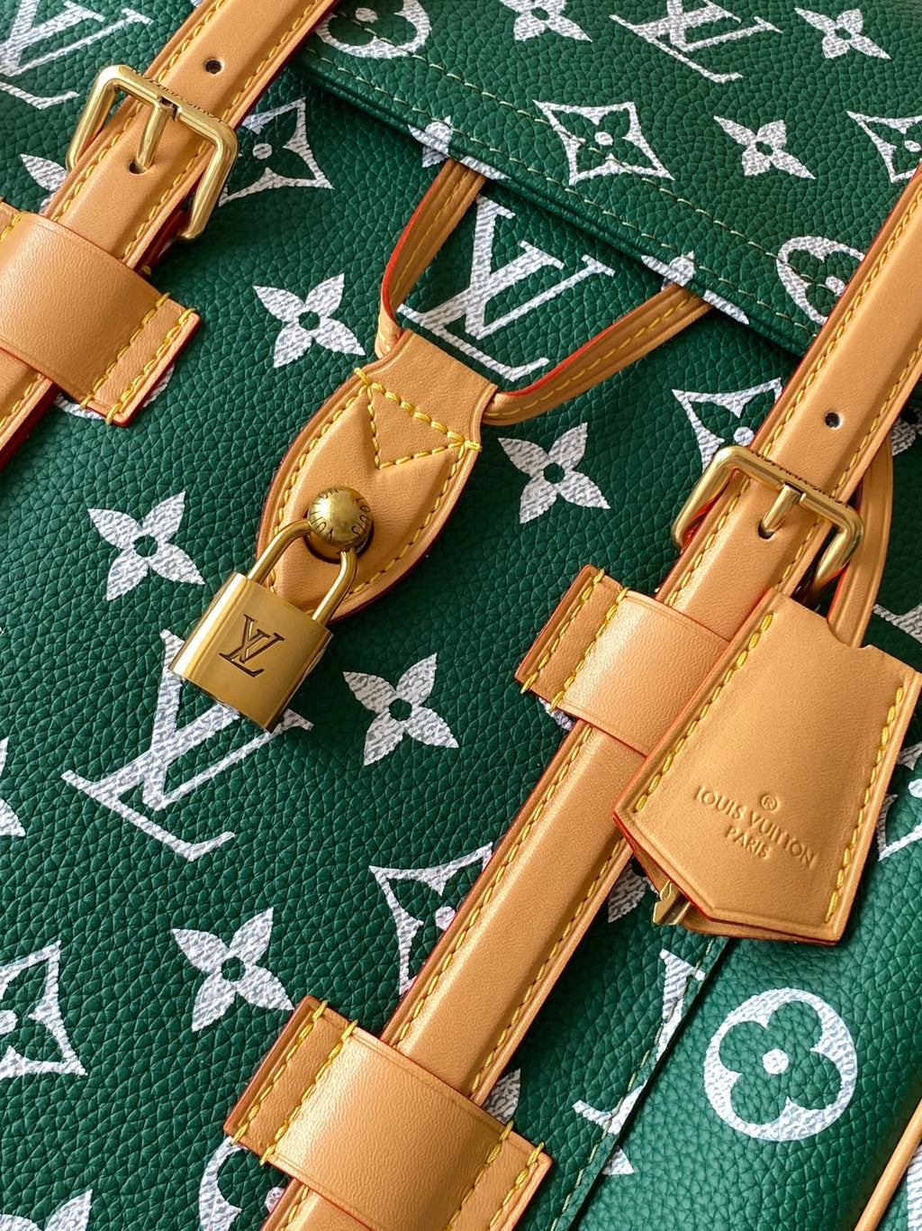 LV Christopher P9 MM