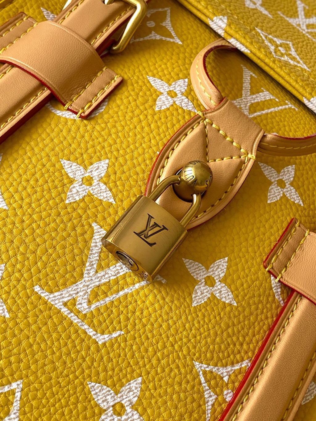 LV Christopher P9 MM