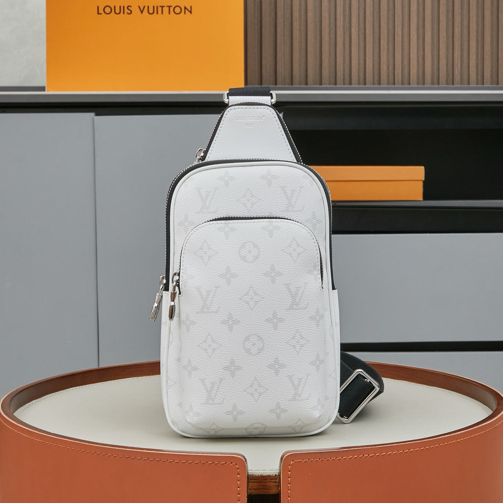 LV Avenue Slingbag PM