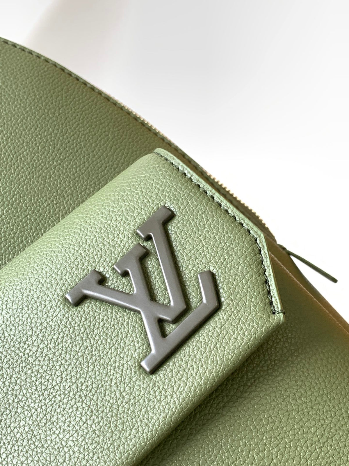 LV Takeoff Backpack