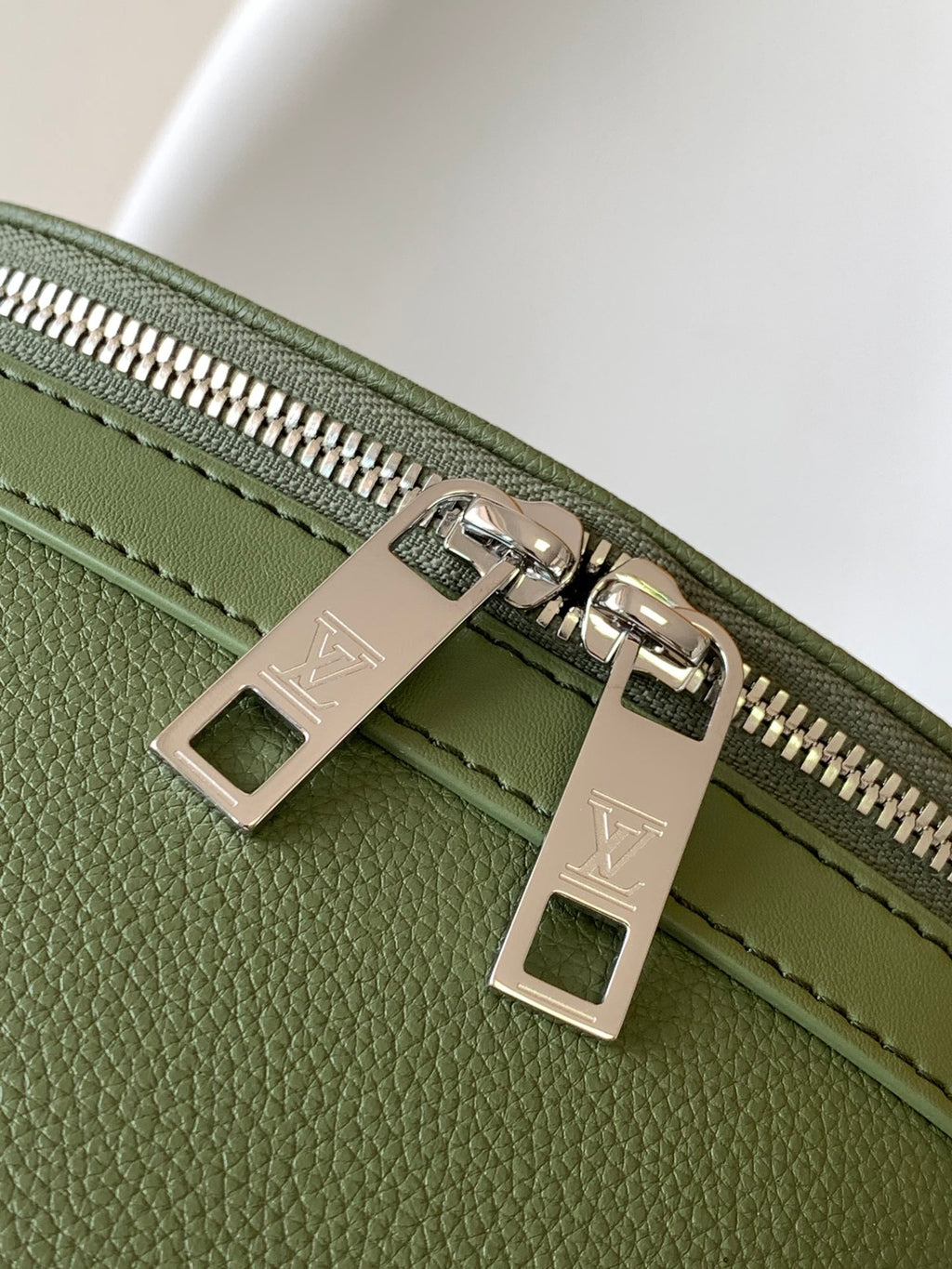LV Takeoff Backpack