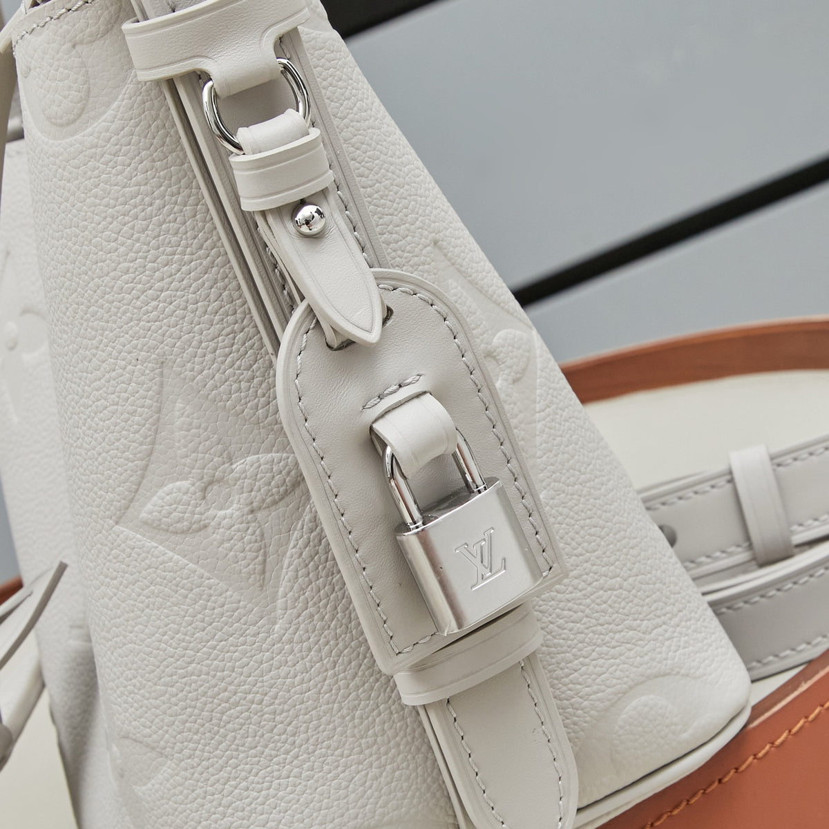 LV All In BB