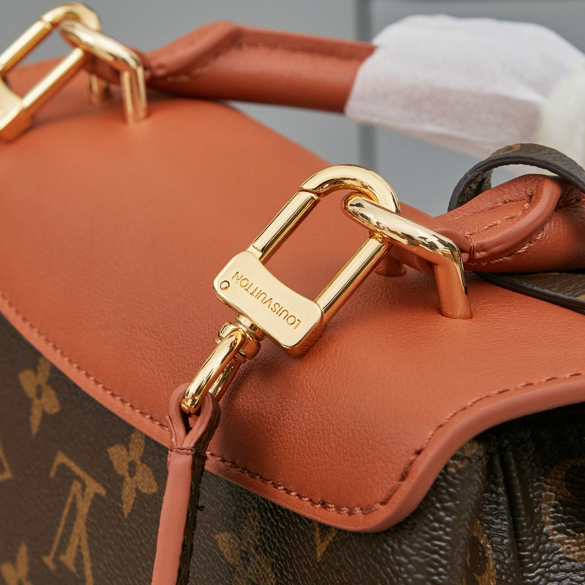 M28288	LV Madeleine BB
