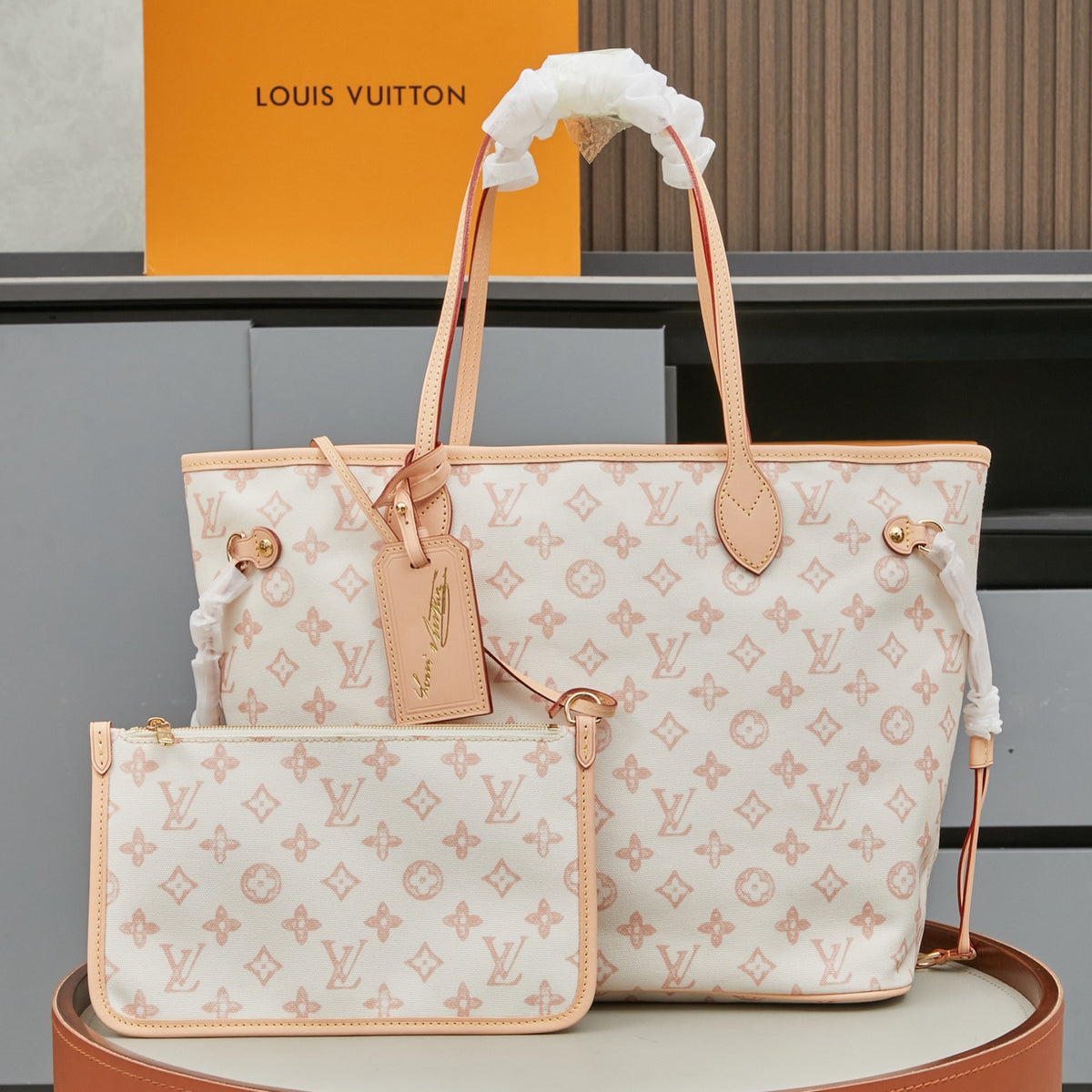 M20921	LV Neverfull MM