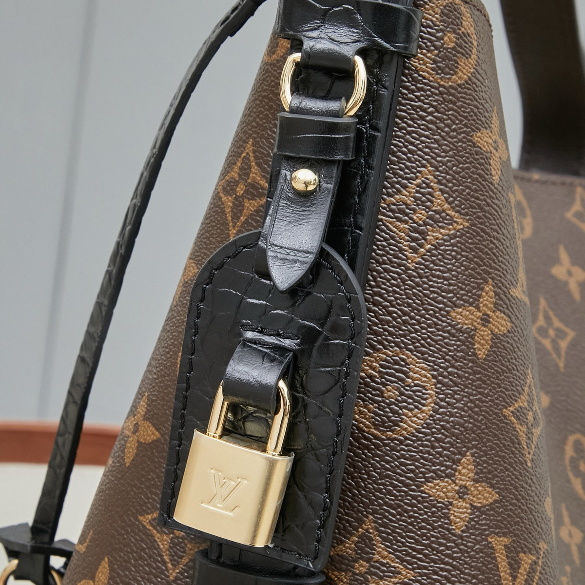 M28316	LV All In BB