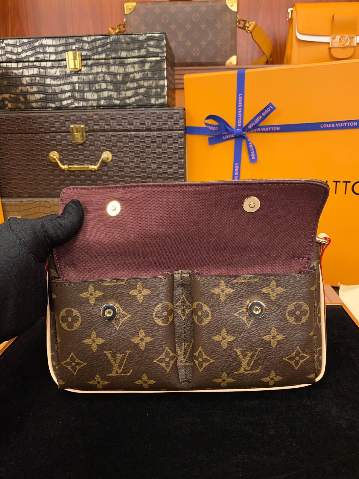 M46999	LV Vivacité