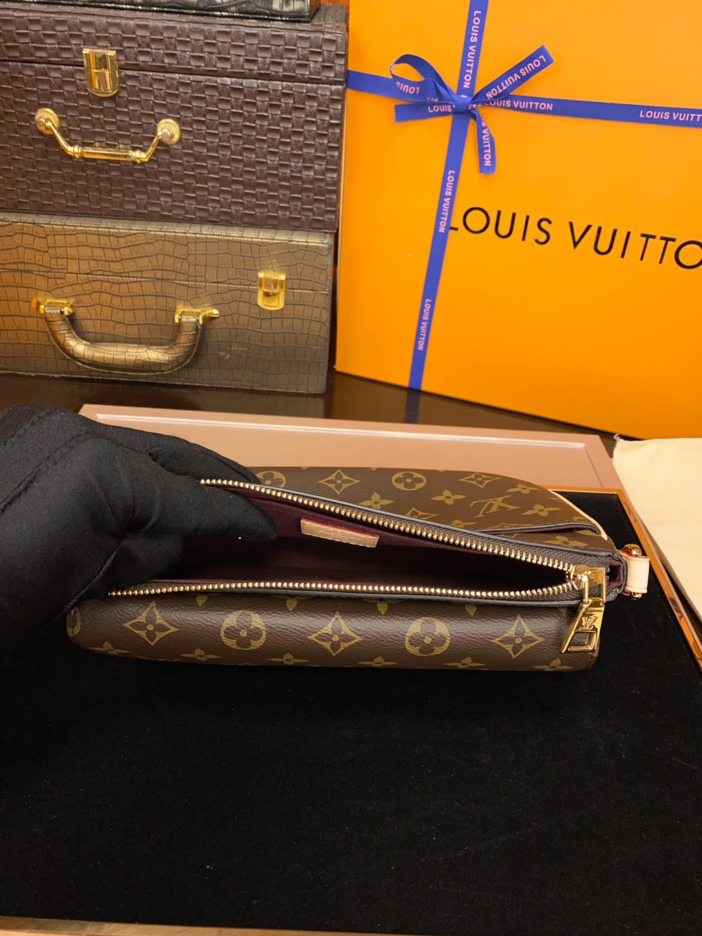 M46999	LV Vivacité