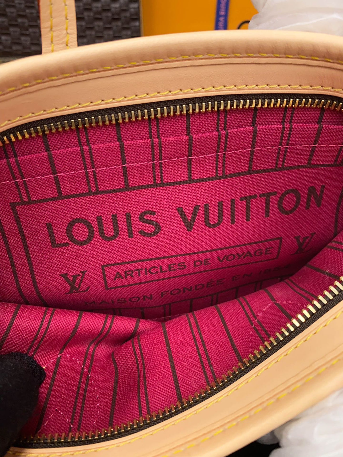 M46786	LV Neverfull BB