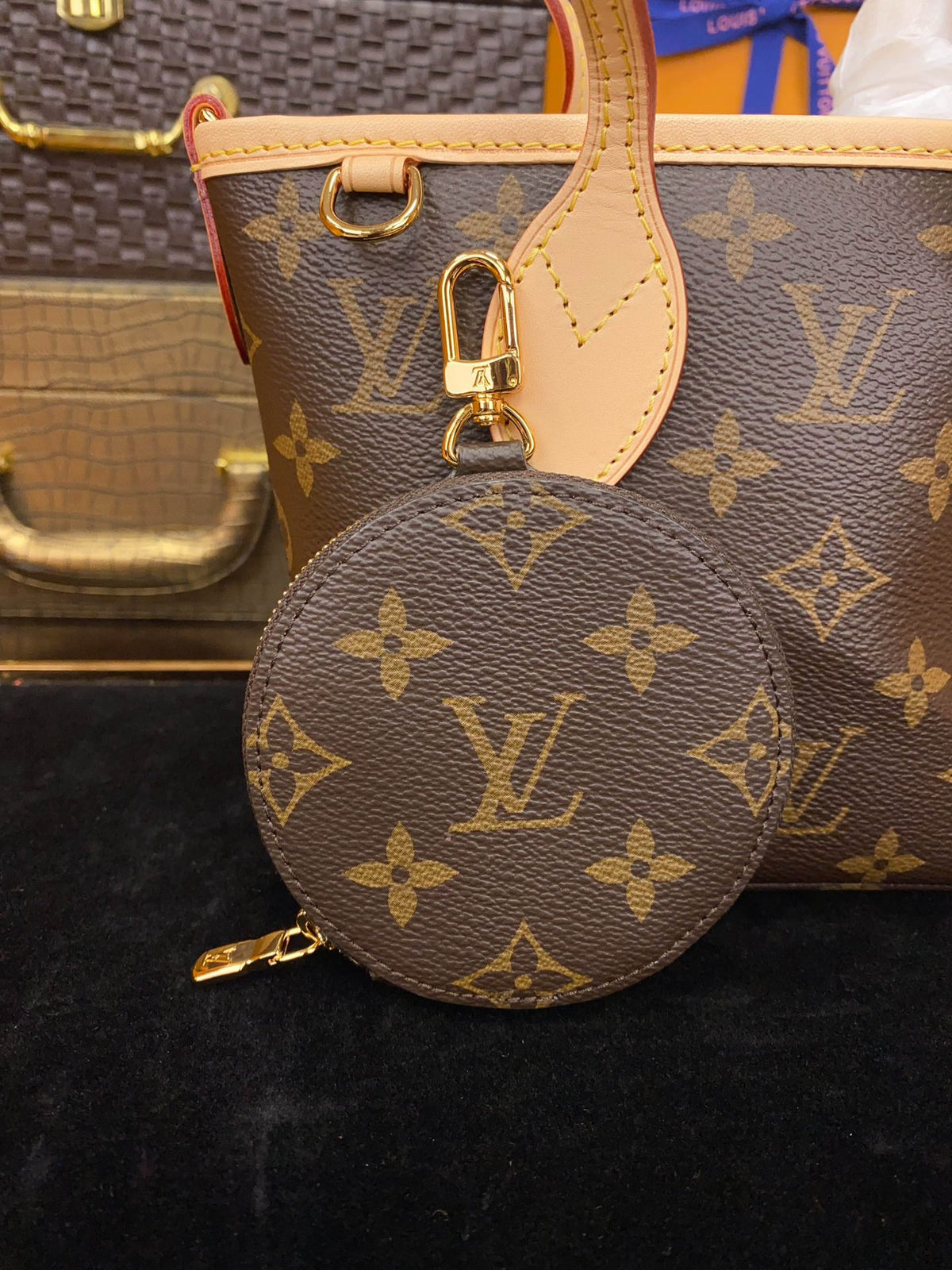 M46786	LV Neverfull BB