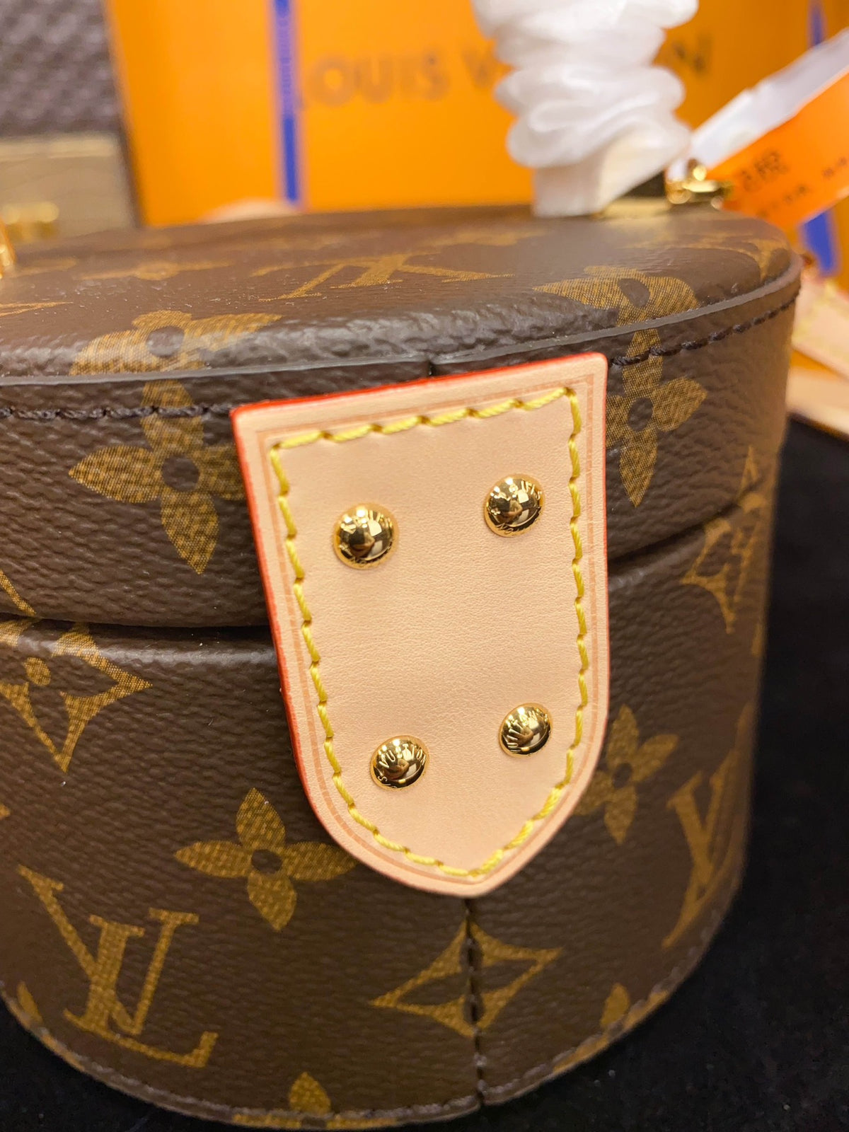 M43514	LV Petite Boîte Chapeau