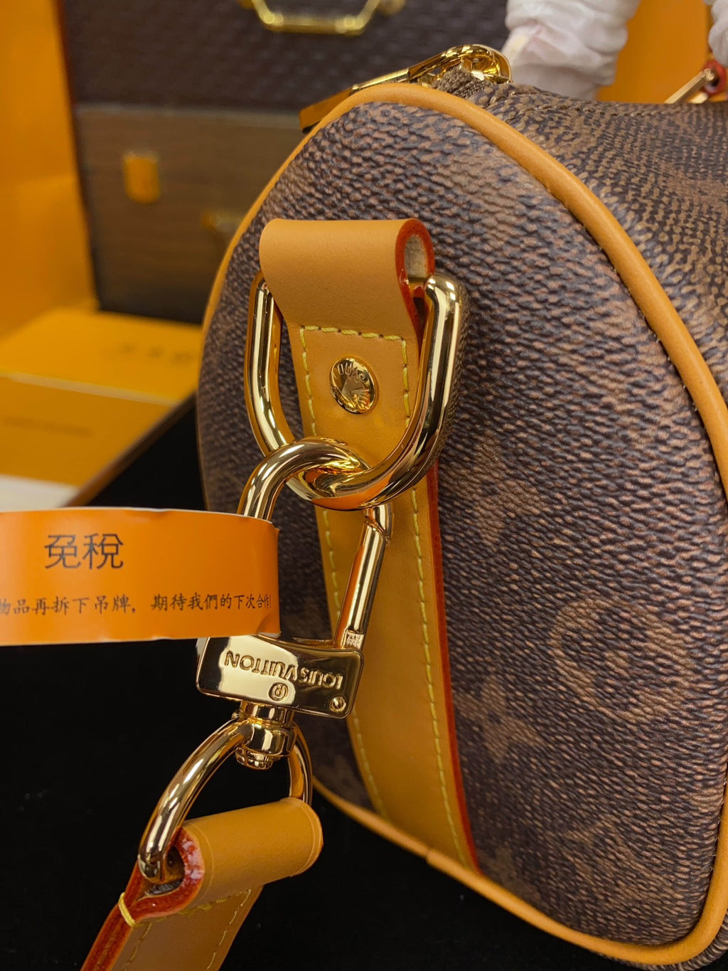 M14981	LV Keepall 25 Cargo
