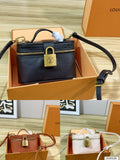 M25123	LV Vanity PM	LV Vanity