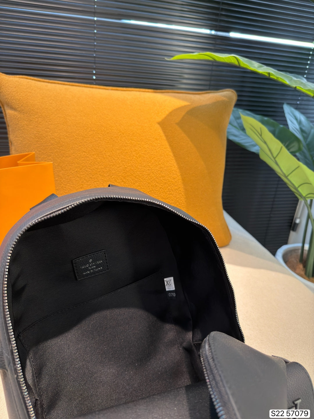 M57079|LV Aerogram Takeoff
