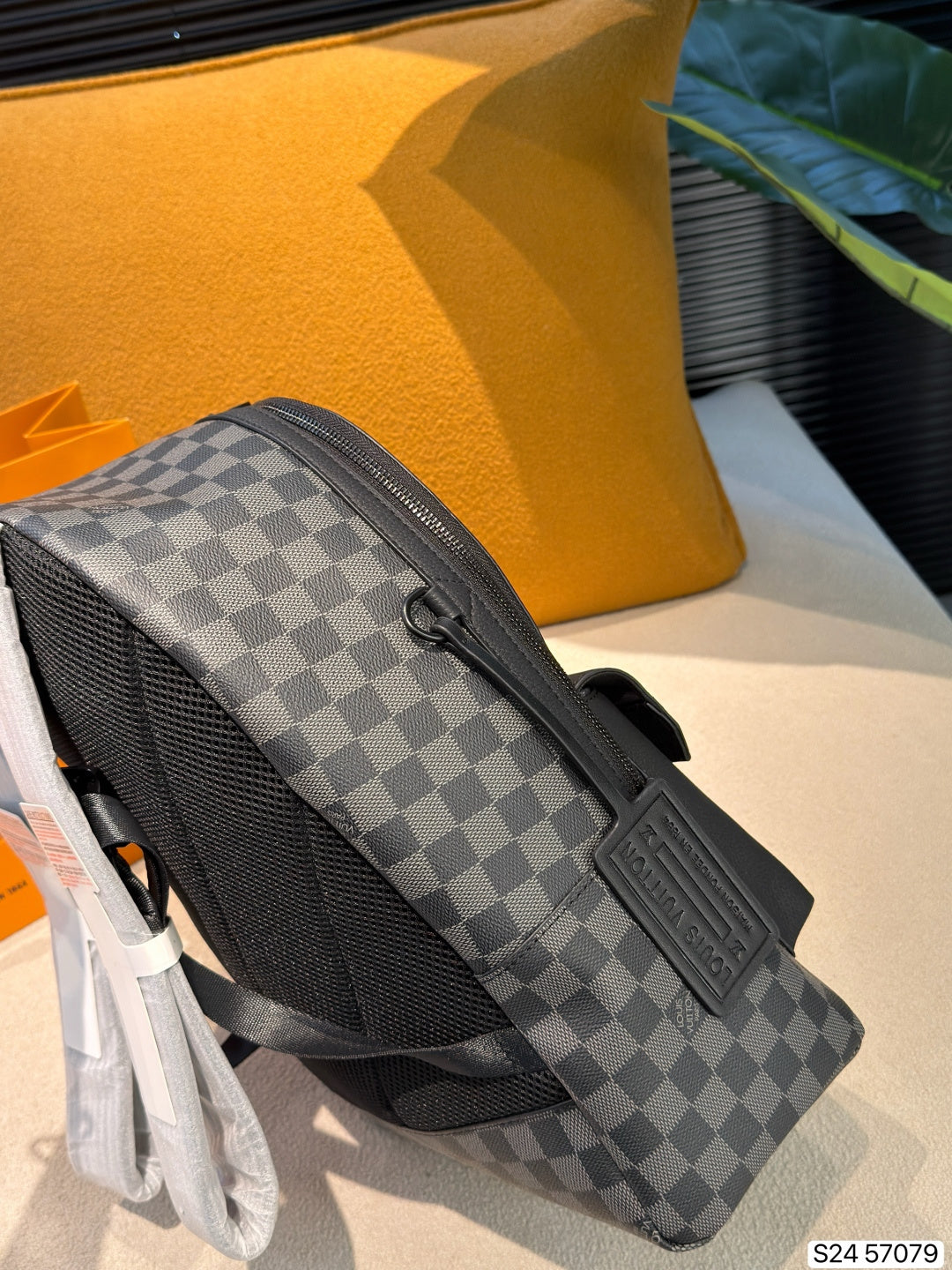M46684|LV Discovery