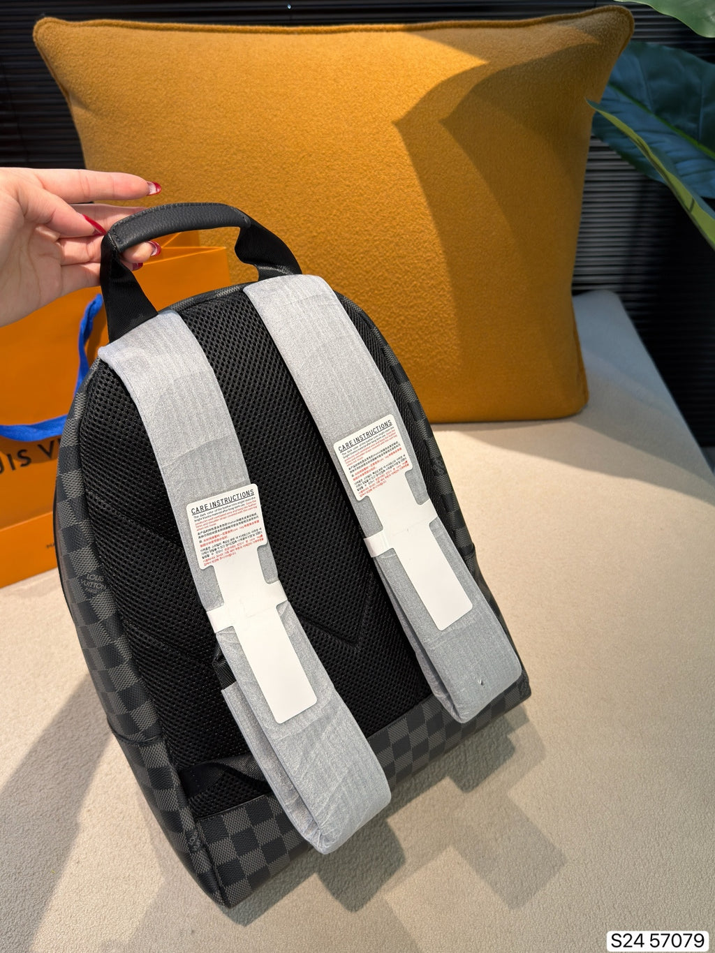M46684|LV Discovery
