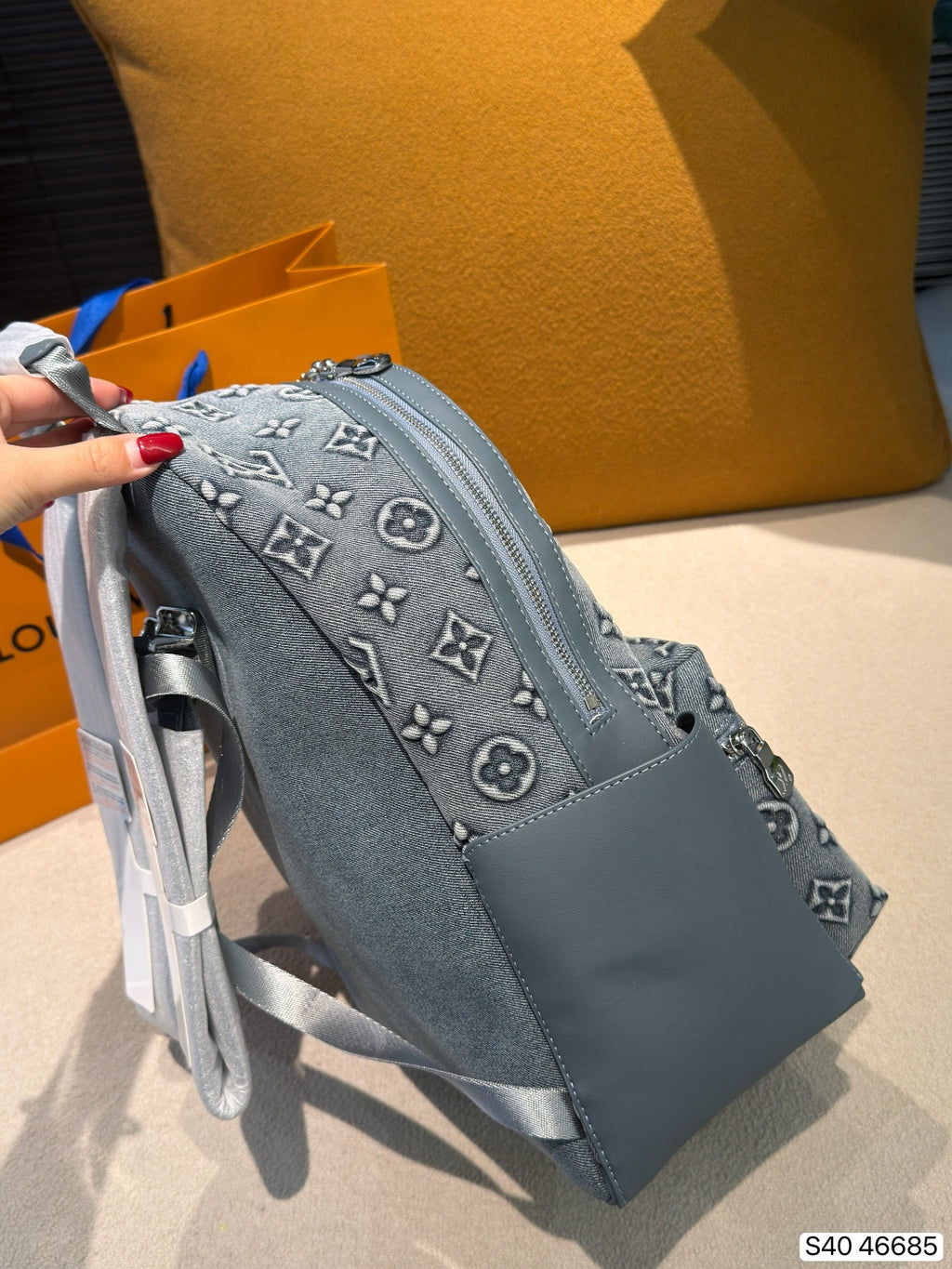M46685|LV Montsouris