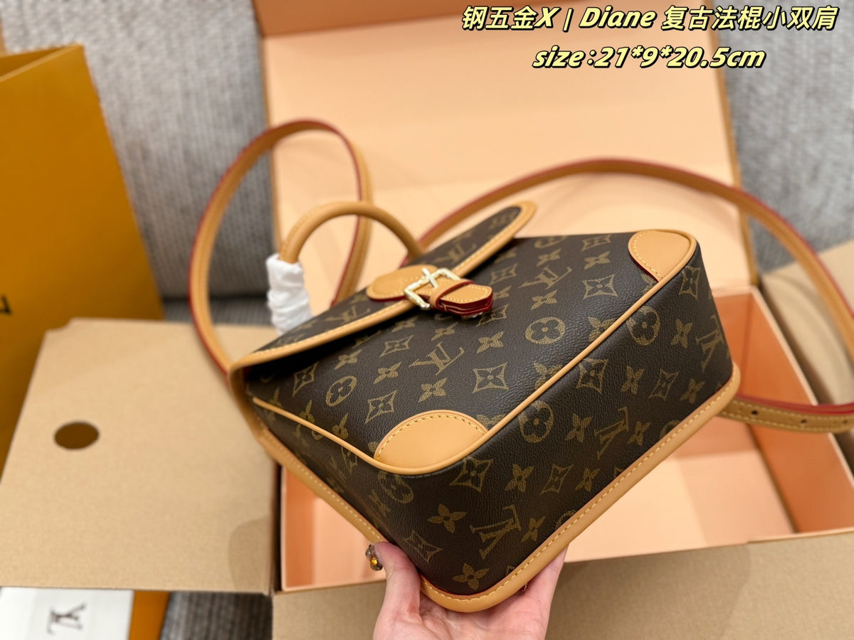 M29766|LV Diane Backpack PM