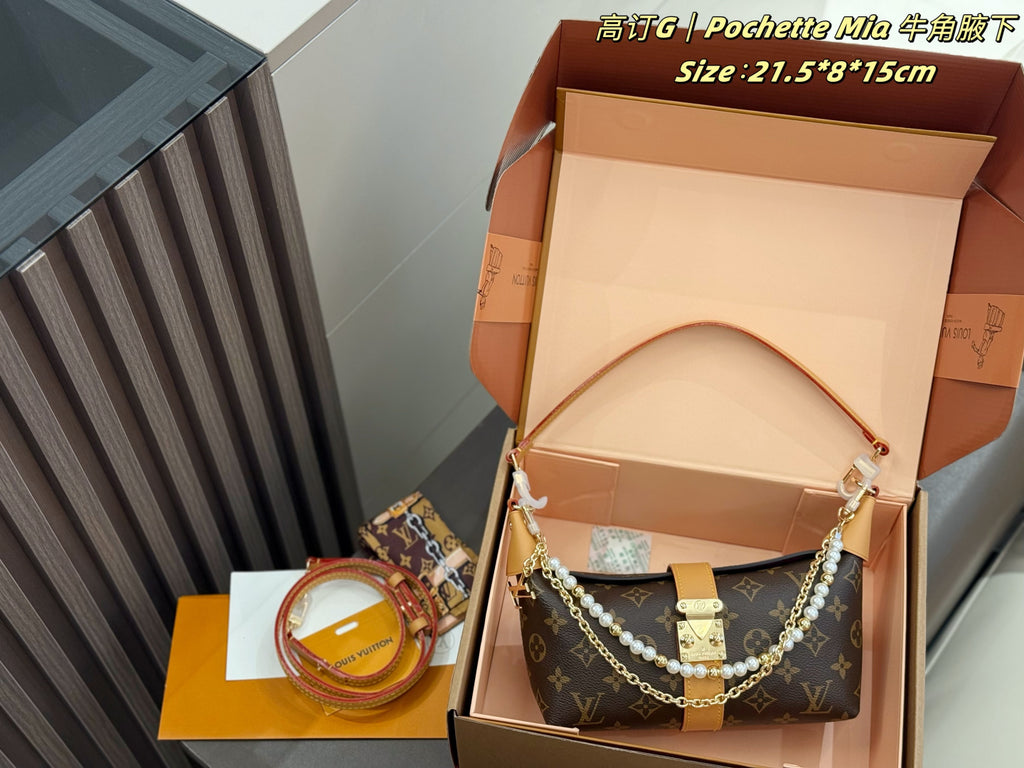 M26191|LV Pochette Mia