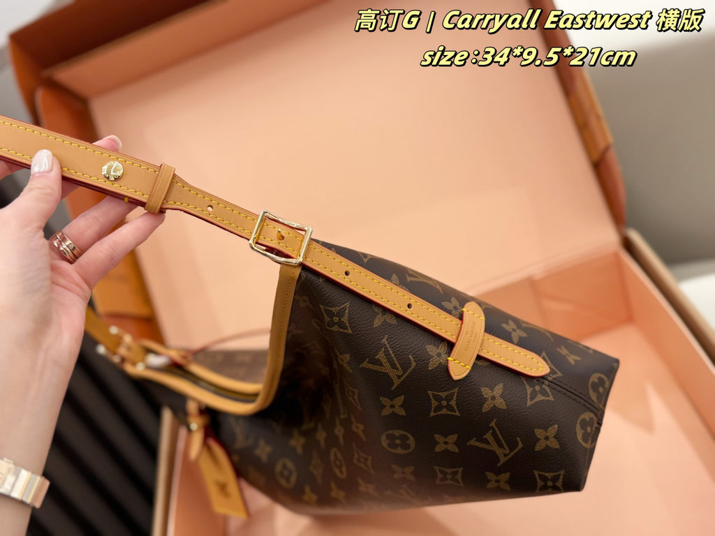 M28101|LV Carryall East West