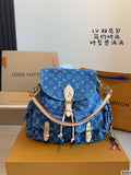 M27330|LV Montsouris Cargo