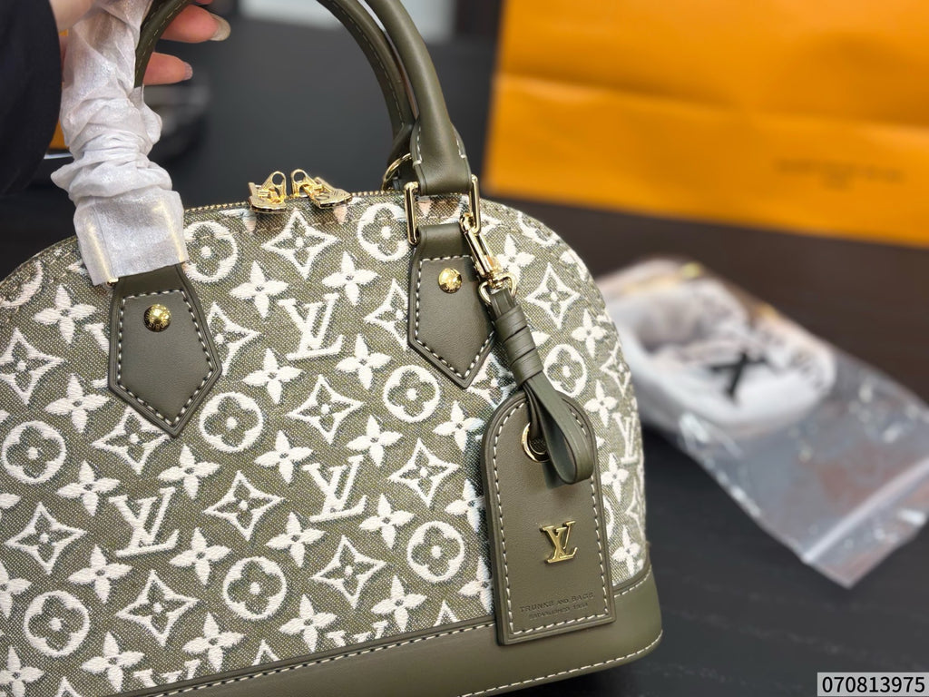 M2A367|LV Alma BB