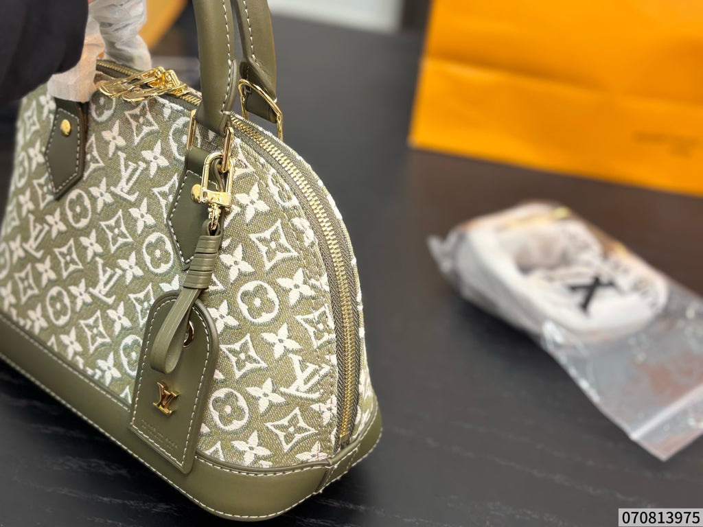 M2A367|LV Alma BB