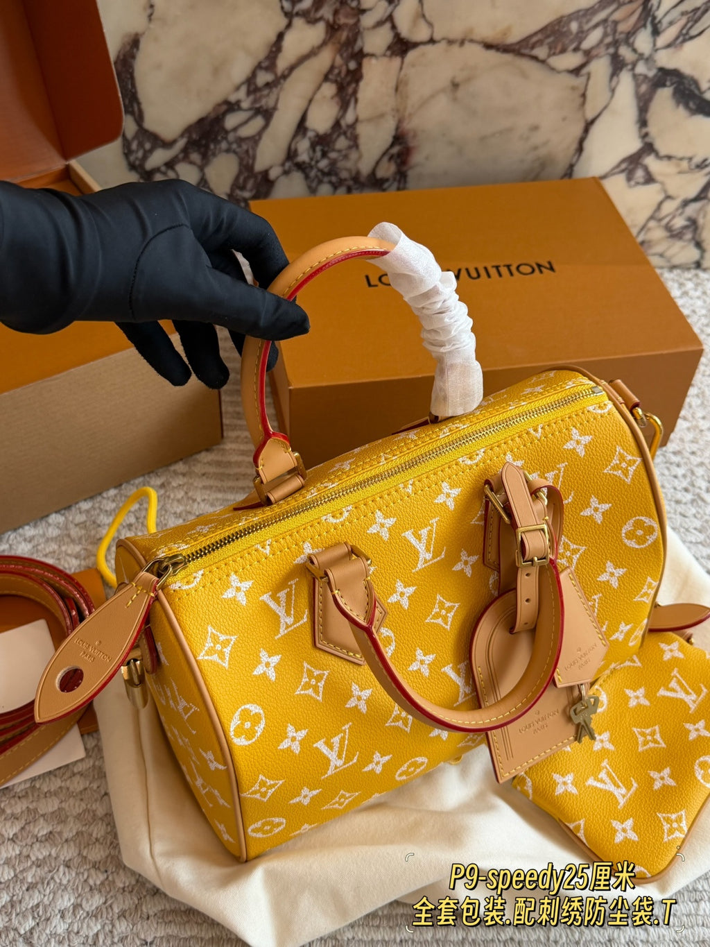 M24426|LV Speedy P9 Bandoulière