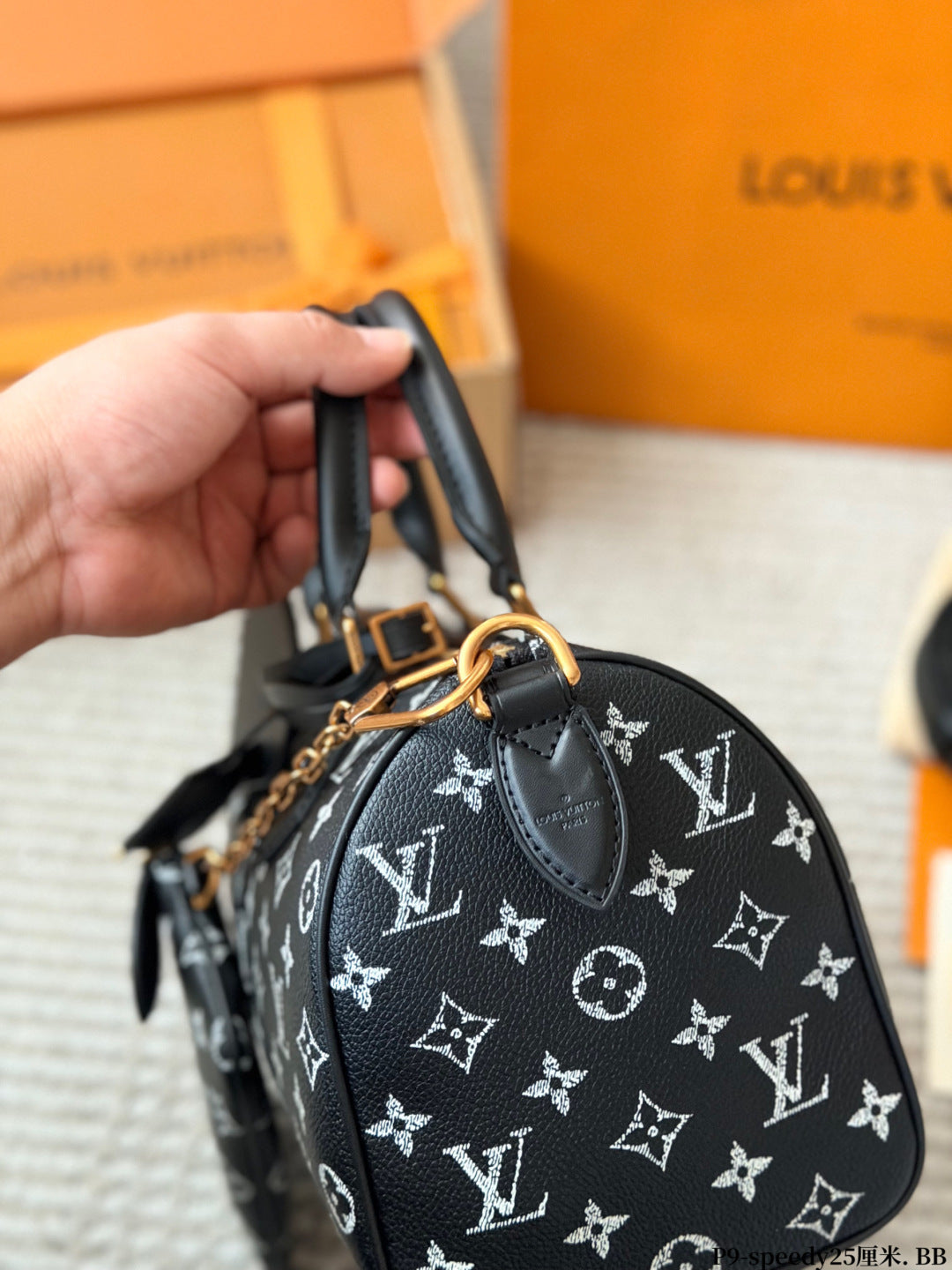 M26486|LV Speedy P9 Bandoulière