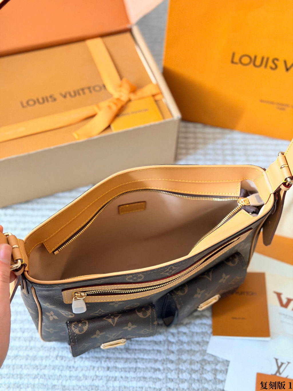 M40045|LV Hudson GM